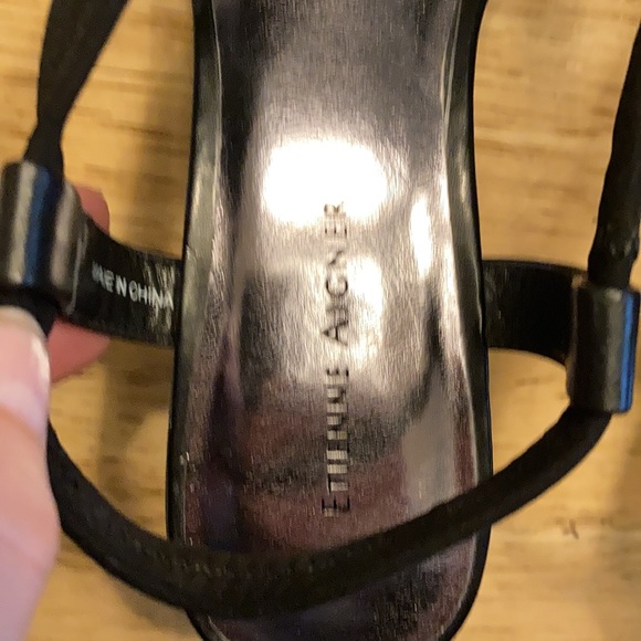 Awesome Etienne Aigner Black strap he sandals - Picture 3 of 8